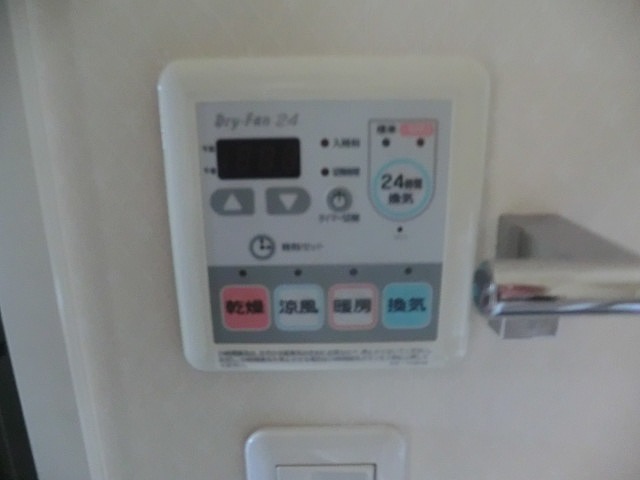 21/27 エントランス