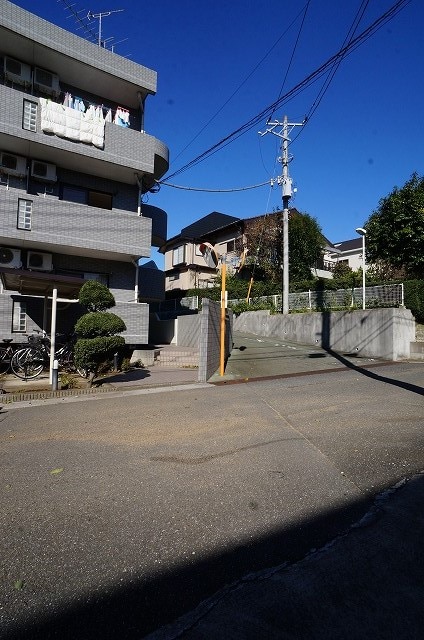 13/21 エントランス