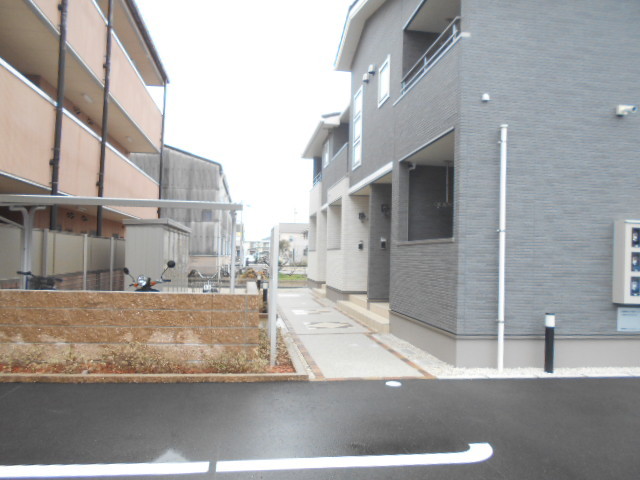 13/20 エントランス