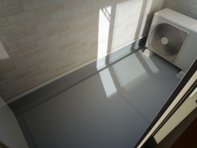 15/28 バルコニー
