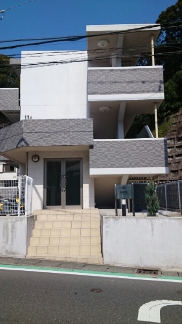 14/23 エントランス