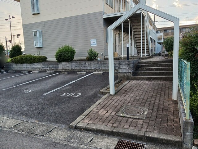 14/20 駐車場