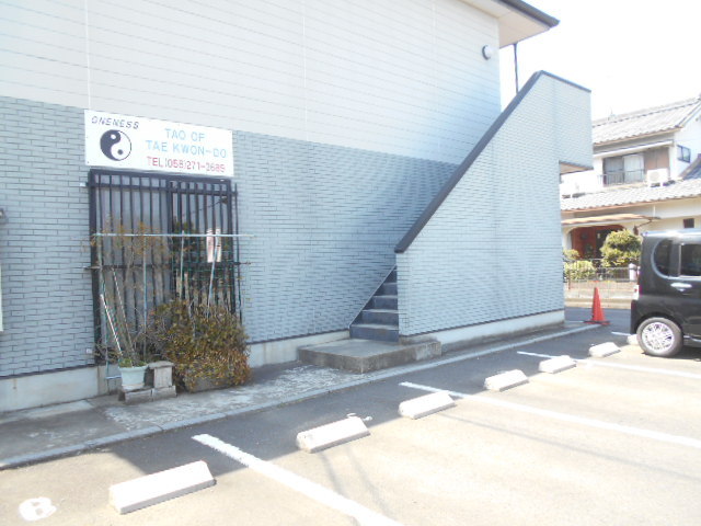 13/20 エントランス