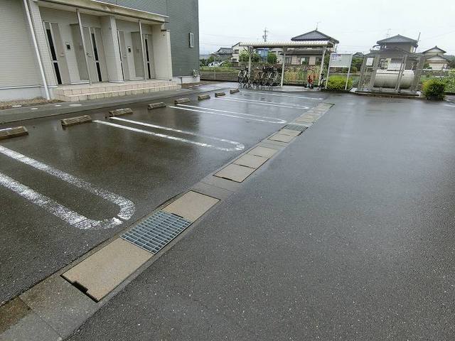 14/20 駐車場