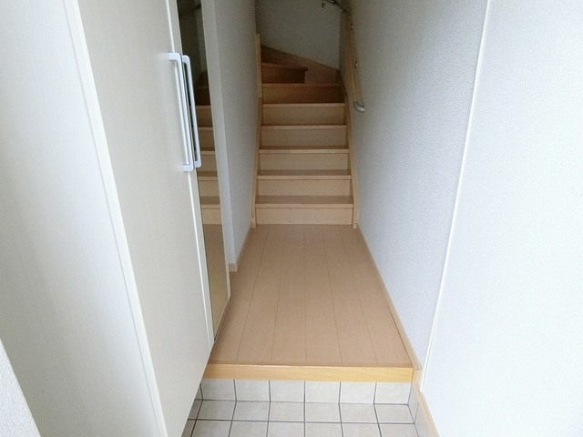 5/20 玄関