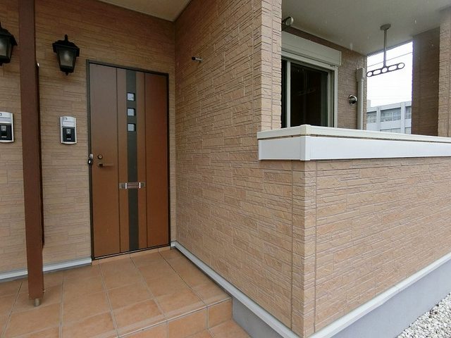 21/28 エントランス