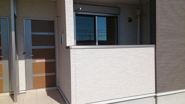 15/22 エントランス