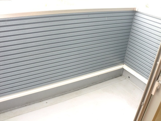 13/20 バルコニー