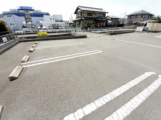 2/8 駐車場