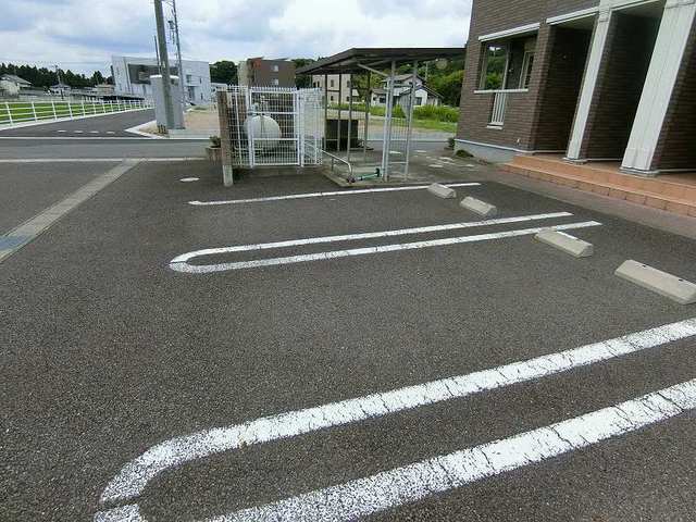 14/20 駐車場