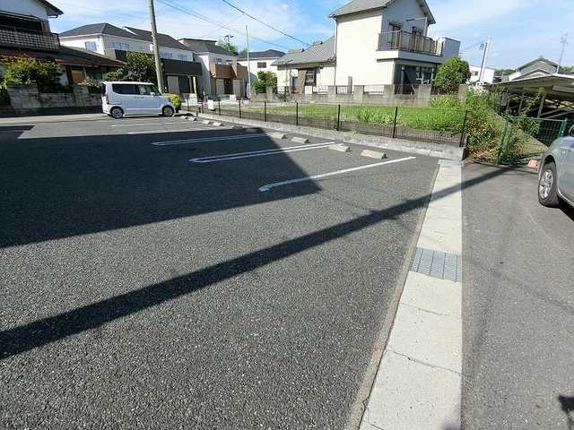 14/20 駐車場