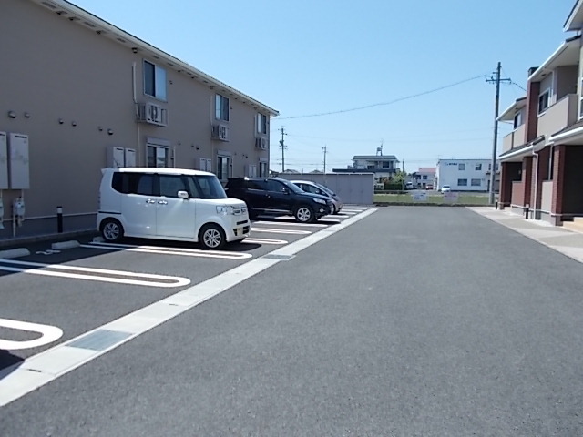 14/20 駐車場