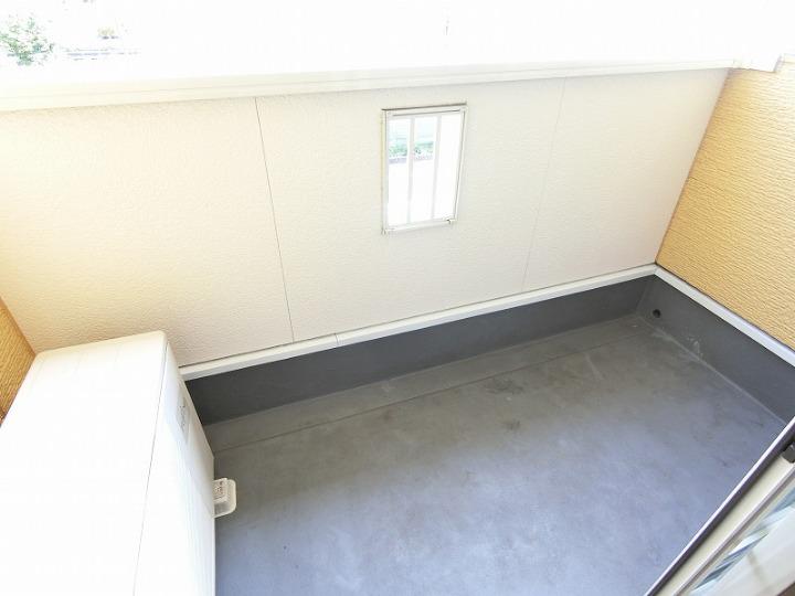 17/28 バルコニー