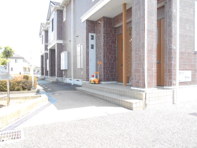 21/28 エントランス