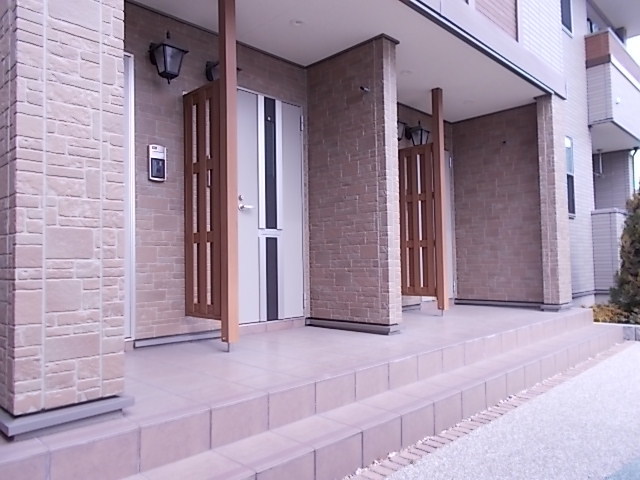 20/28 エントランス