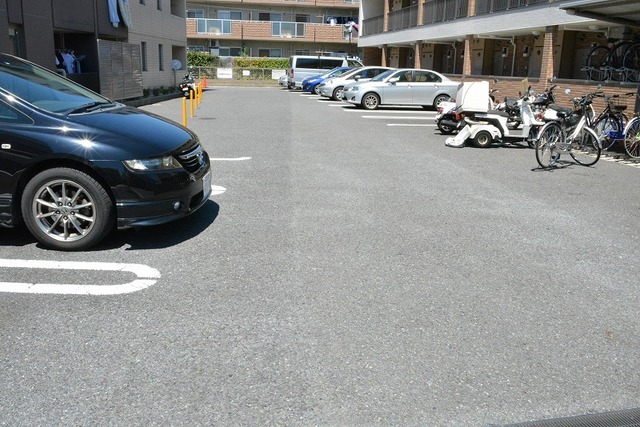 4/12 駐車場