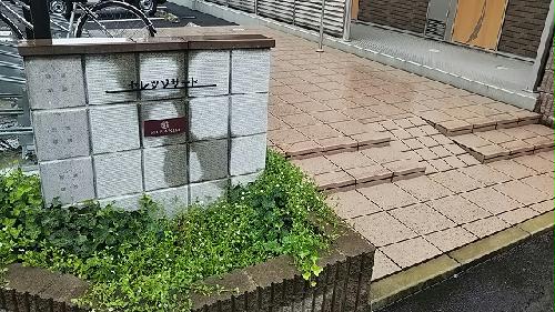 13/24 エントランス