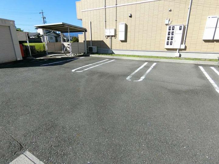 2/8 駐車場