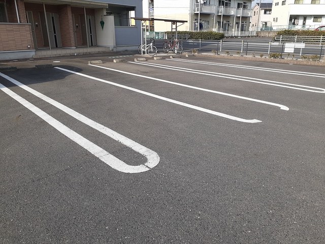 14/20 駐車場