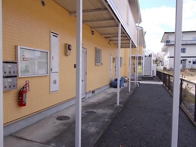 13/20 エントランス