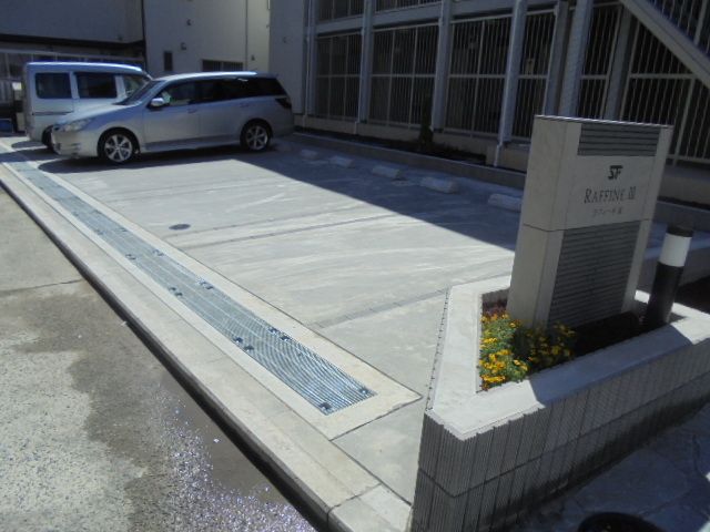 17/26 駐車場