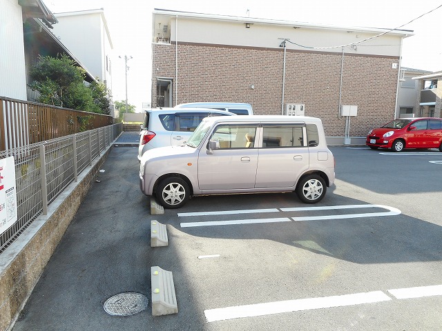 2/8 駐車場