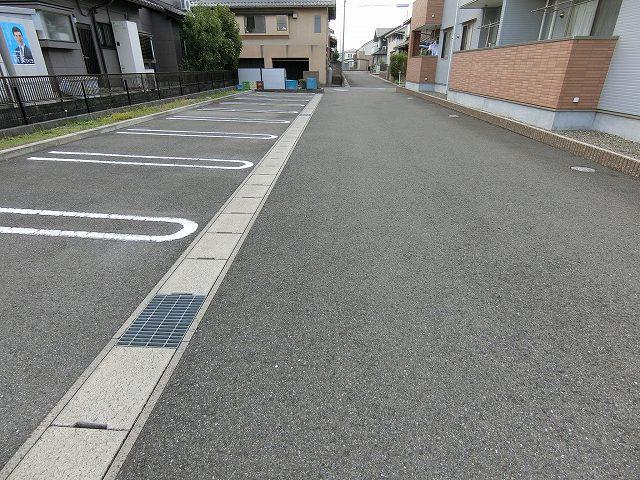 2/8 駐車場