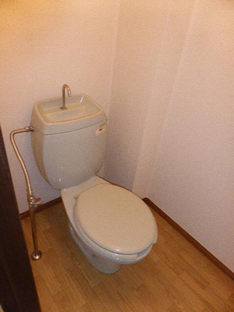 5/8 トイレ