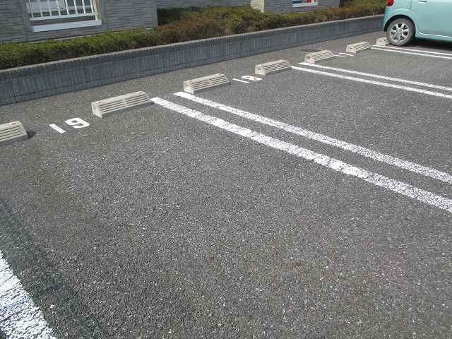 2/17 駐車場