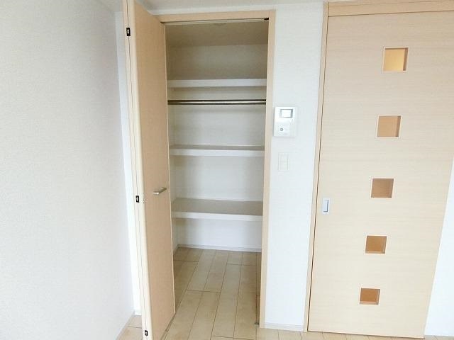 13/20 エントランス