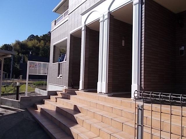 13/20 エントランス