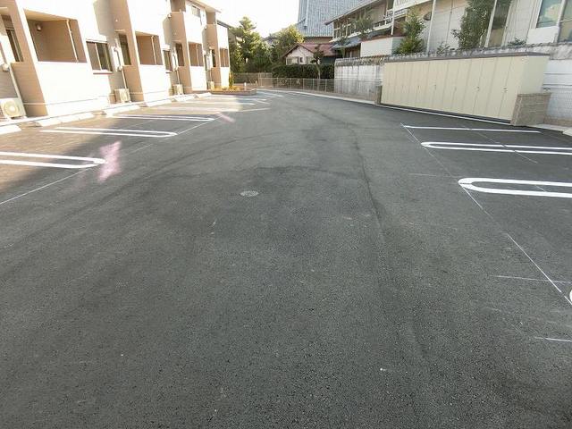 2/8 駐車場