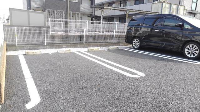 14/20 駐車場