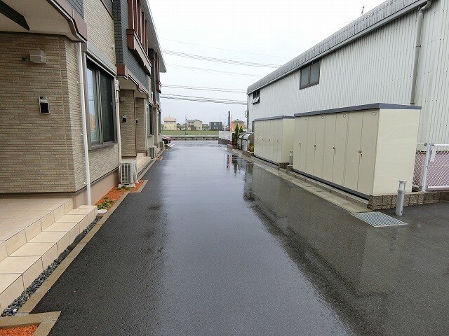 13/20 エントランス