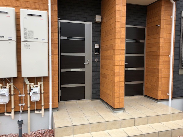 14/20 エントランス