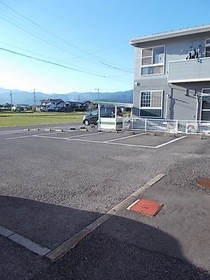 14/20 駐車場