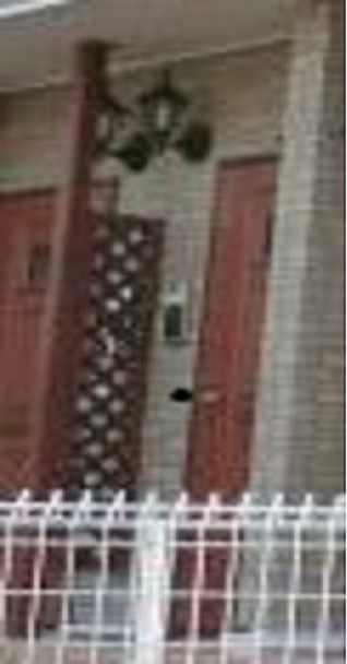 20/26 エントランス