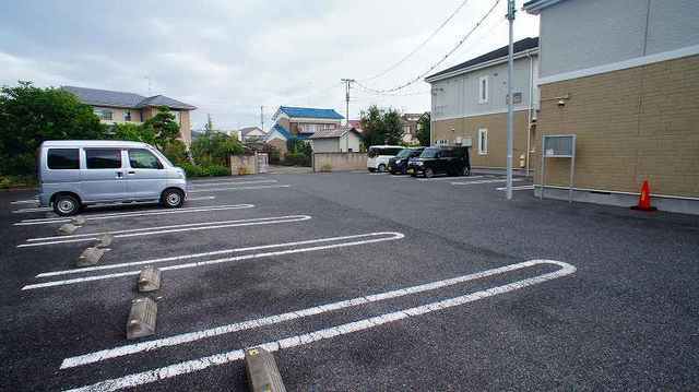 2/17 駐車場