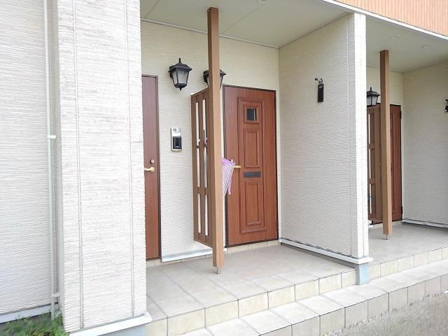 19/27 エントランス