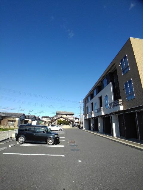 15/30 駐車場