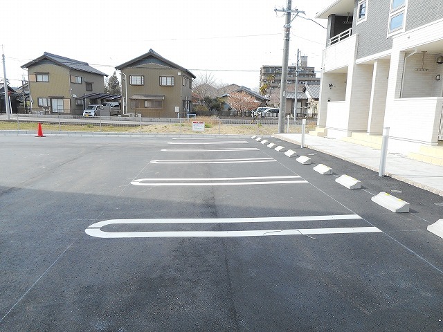 2/12 駐車場