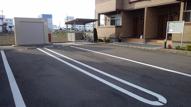 14/20 駐車場