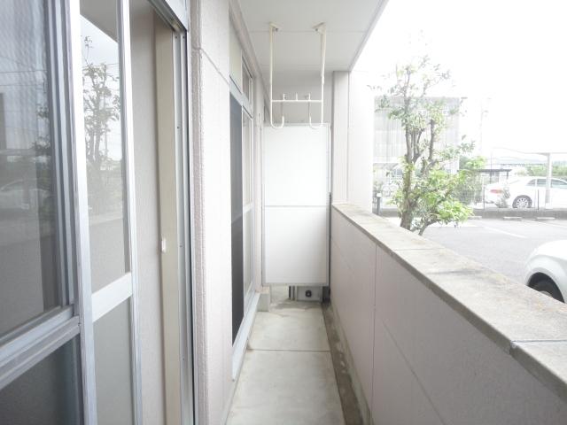 18/25 バルコニー