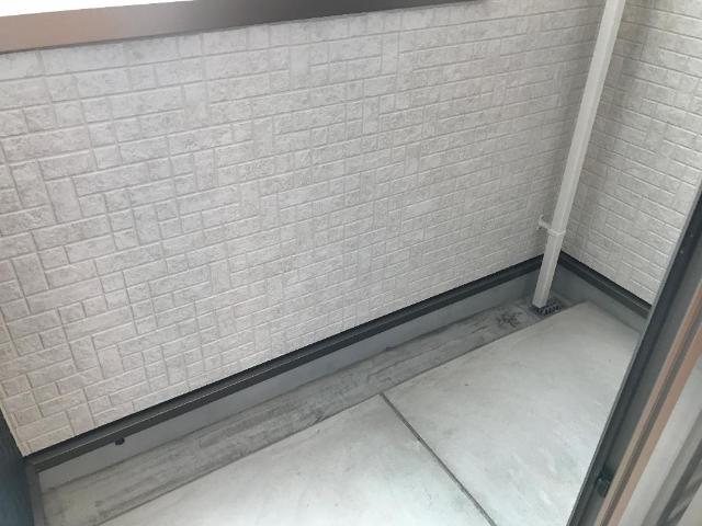 19/23 バルコニー