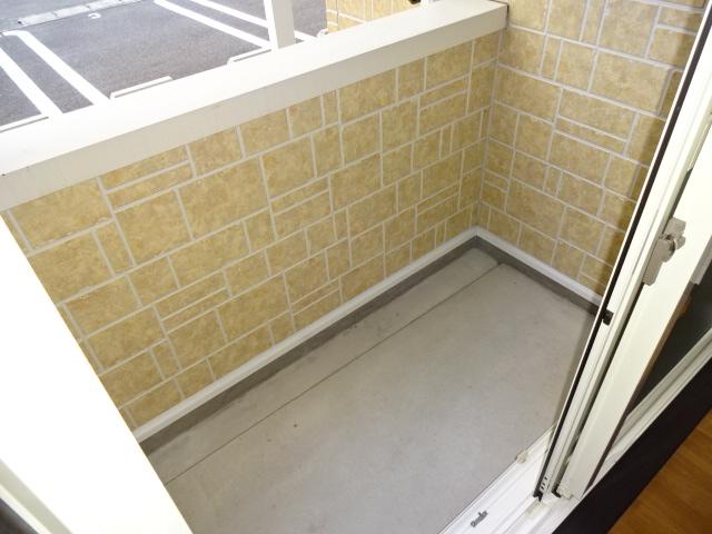 18/23 バルコニー