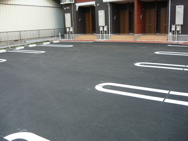 14/20 駐車場