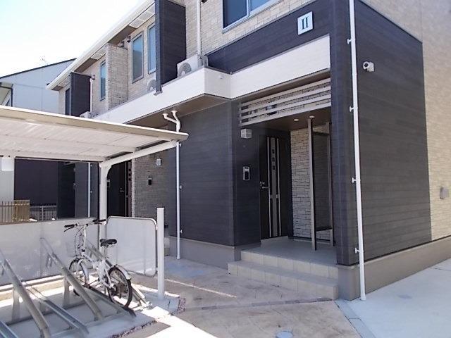 13/20 エントランス