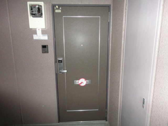 22/29 エントランス