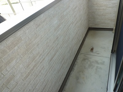 18/28 バルコニー