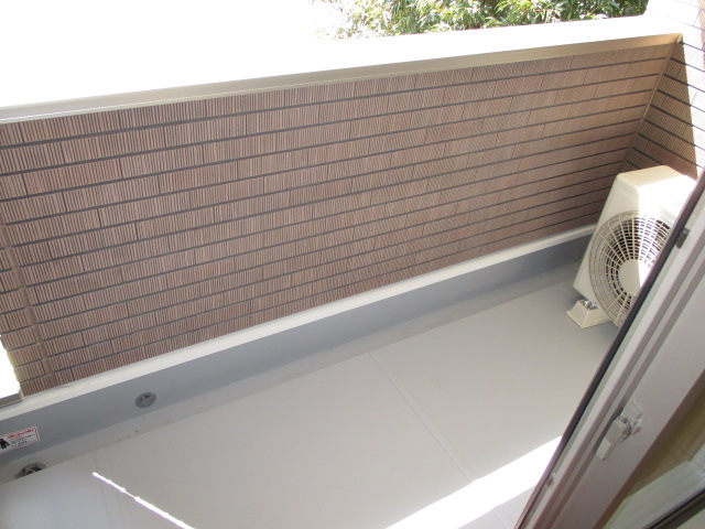 19/28 バルコニー